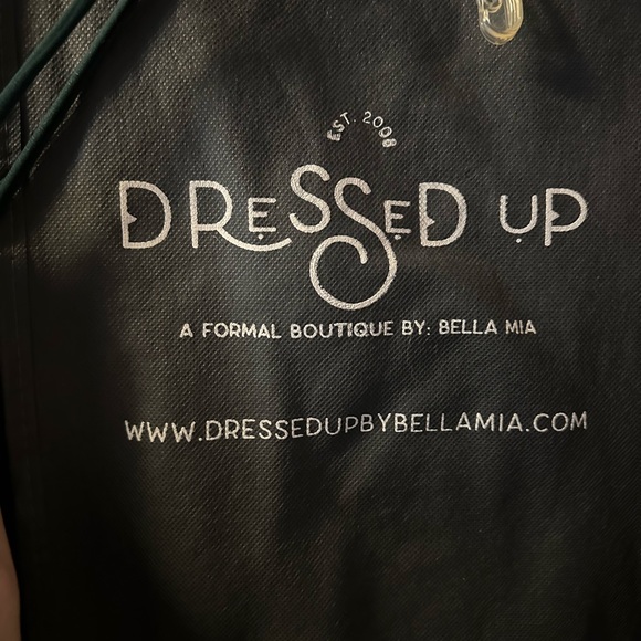 PROM DRESS - Picture 4 of 5